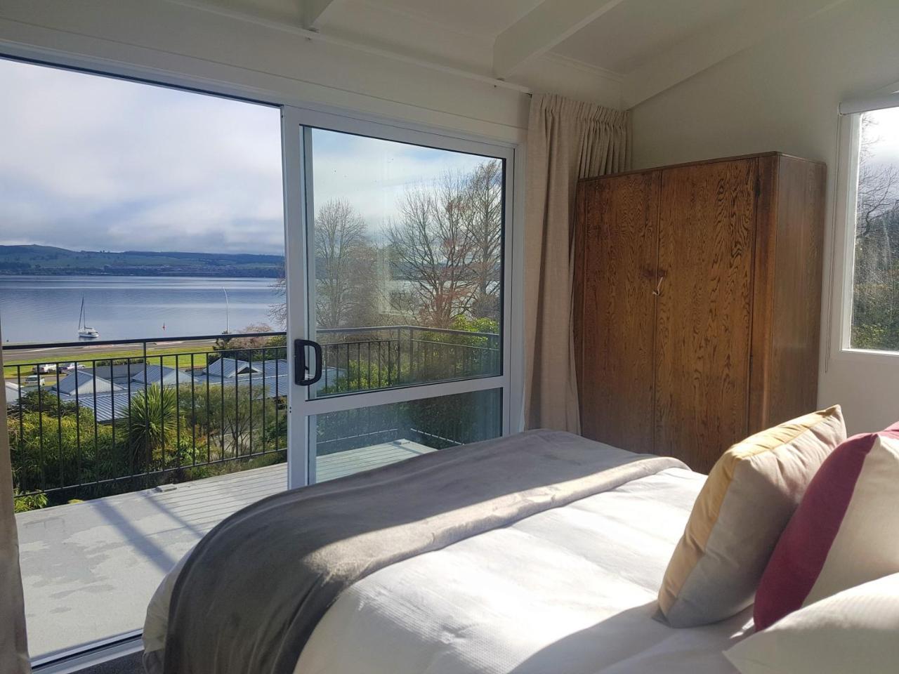 Bayview Lake Taupo Exterior foto